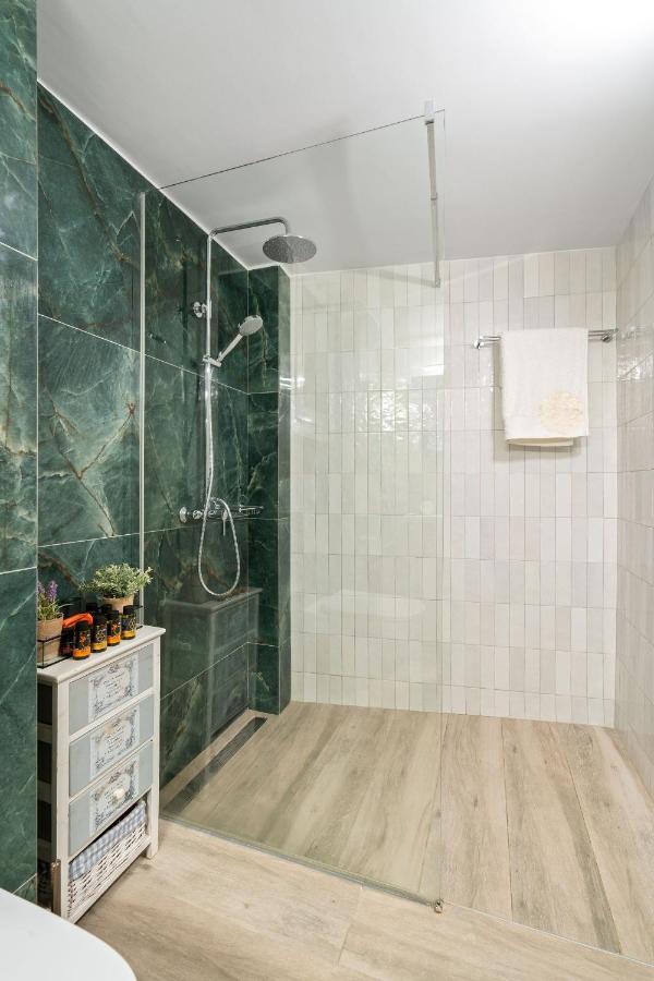 Georginas Home In City Center Chania  Exterior photo
